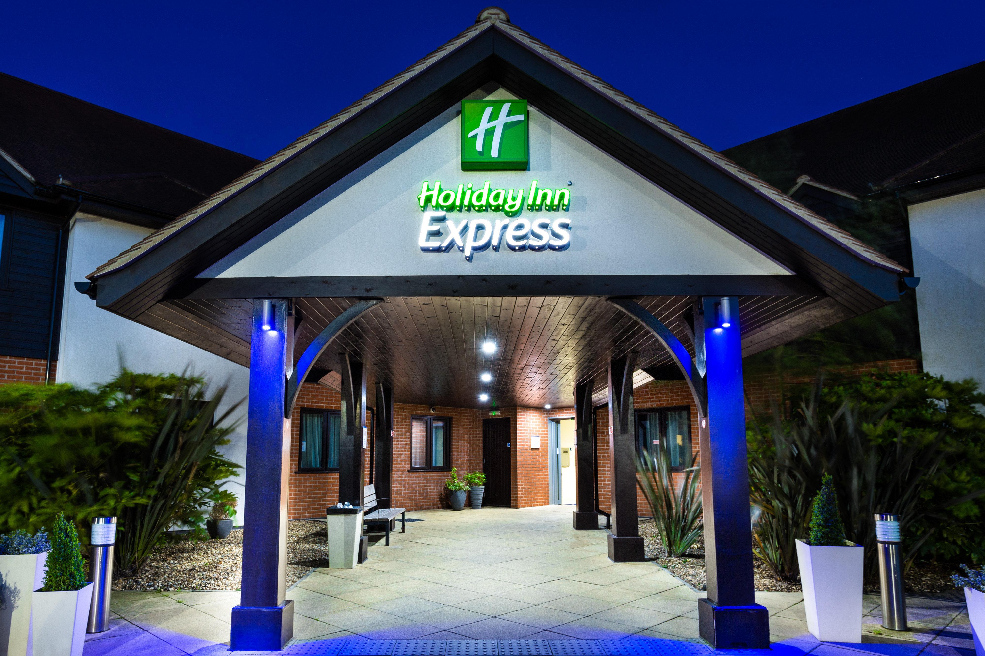 Holiday Inn Express Colchester, An Ihg Hotel Exteriör bild